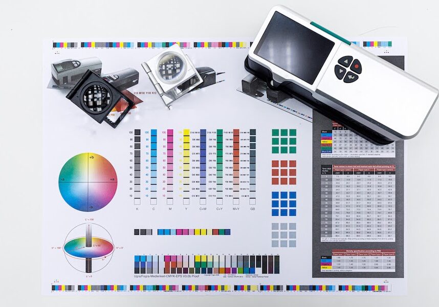 Print Spectrophotometer color measurement. Press offset color management lab values.